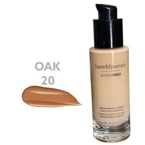 bareMinerals Foundation in Brown Oak 20 for Even Skin Tone